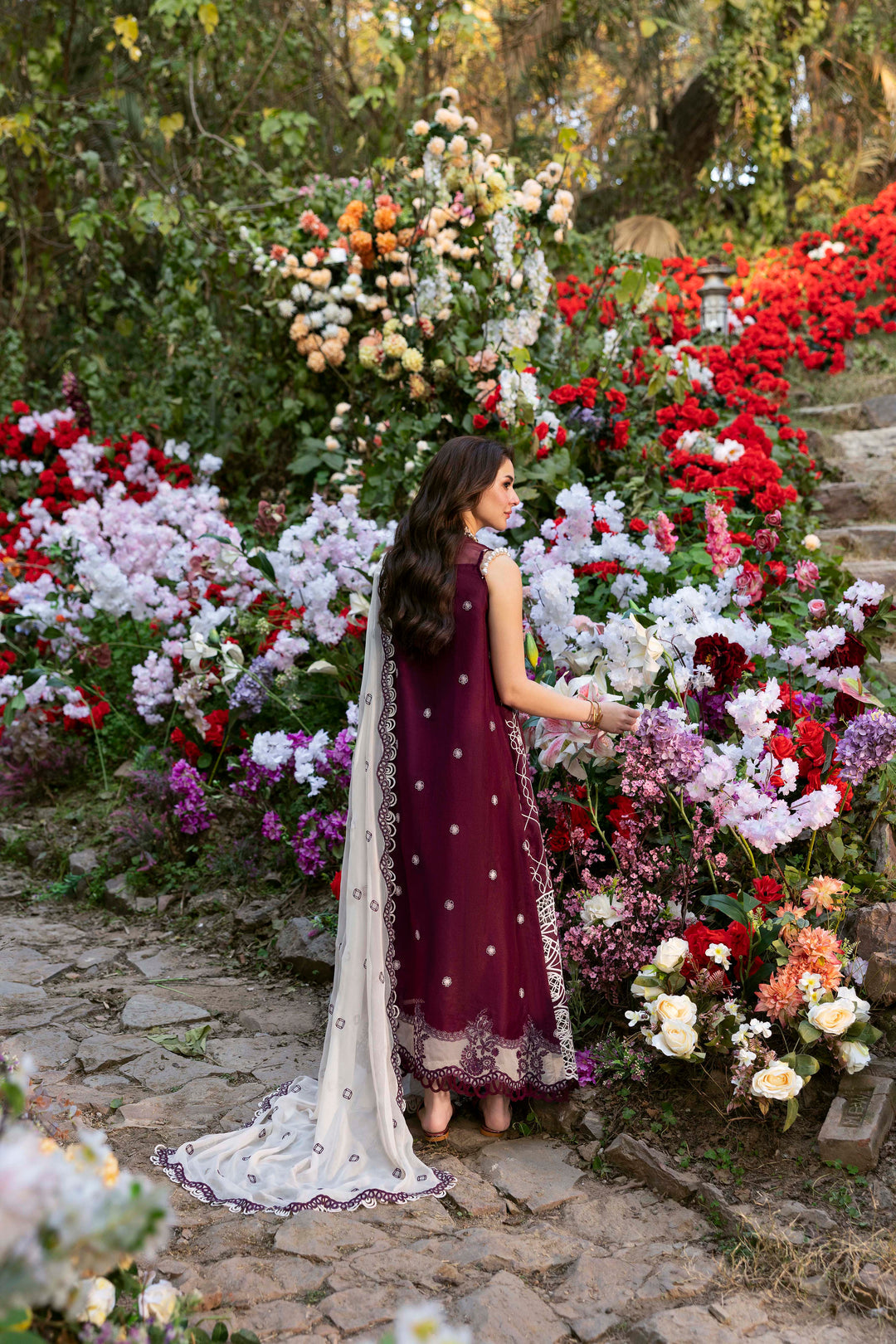 SABLE VOGUE : Luxury Formals SL-02-25-V1 Unstitched - Aarzu