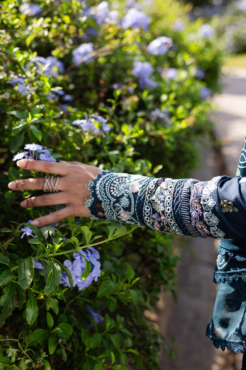 QALAMKAR : QLine Lawn 2025 - Bleu-QM-01 Unstitched - Aarzu