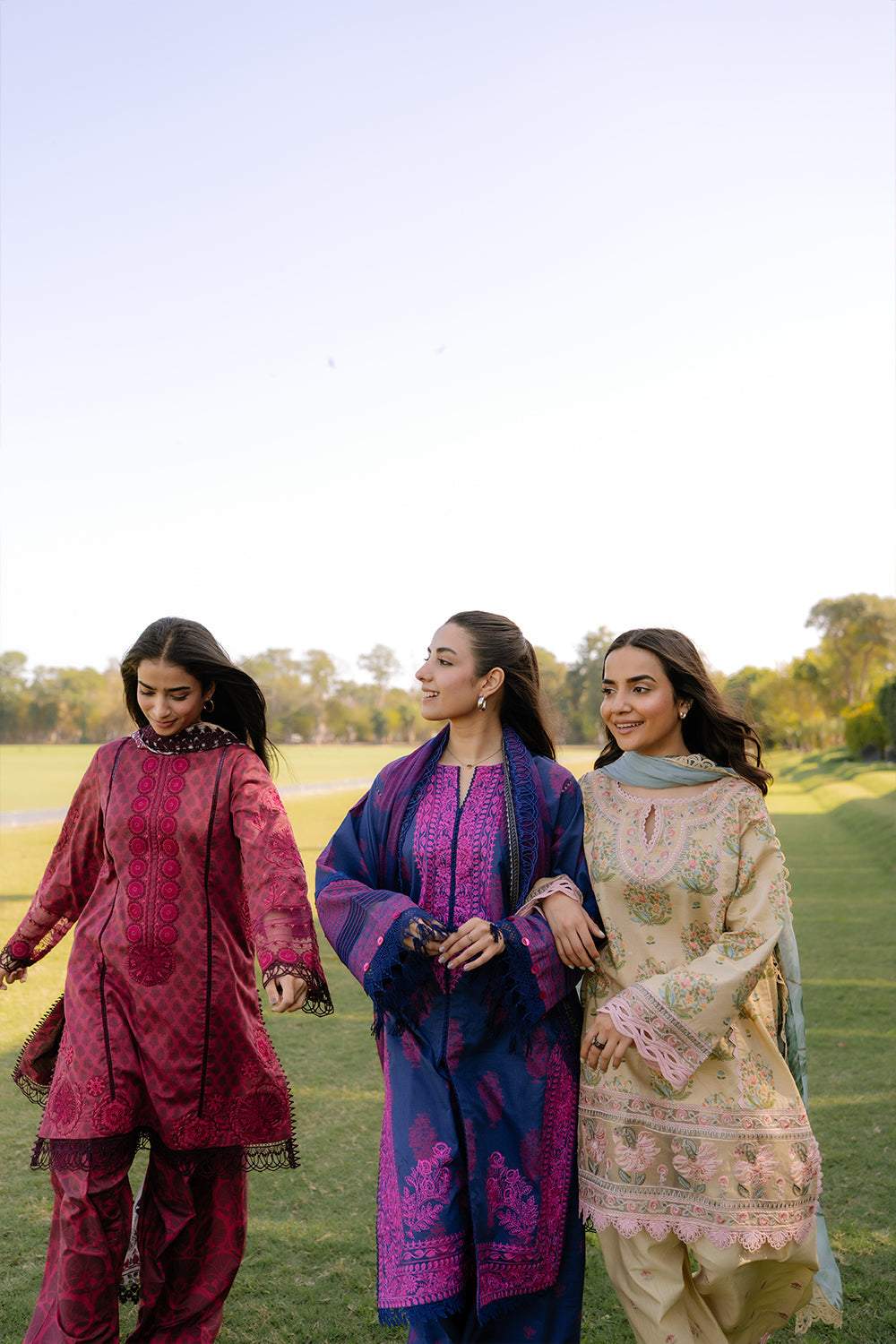 saira rizwan, luxury lawn 2025 laanem, unstitched pakistani suits