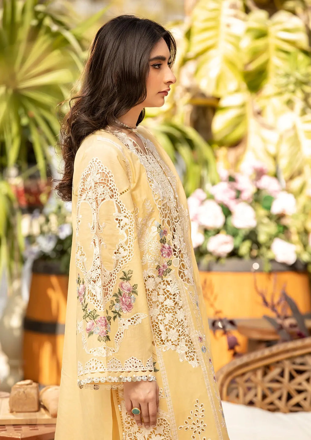 ELAF | Luxury Lawn 2025 - Roshne ELM-2B Unstitched