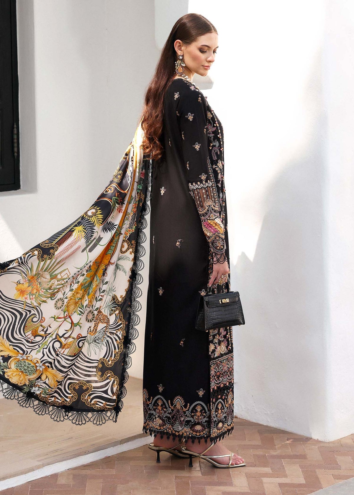 KANWAL MALIK : Elysia Luxury Lawn 2025 Unstitched - Noire - Aarzu