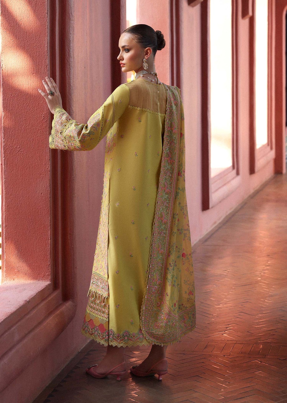 KANWAL MALIK : Elysia Luxury Lawn 2025 Unstitched - Summer - Aarzu