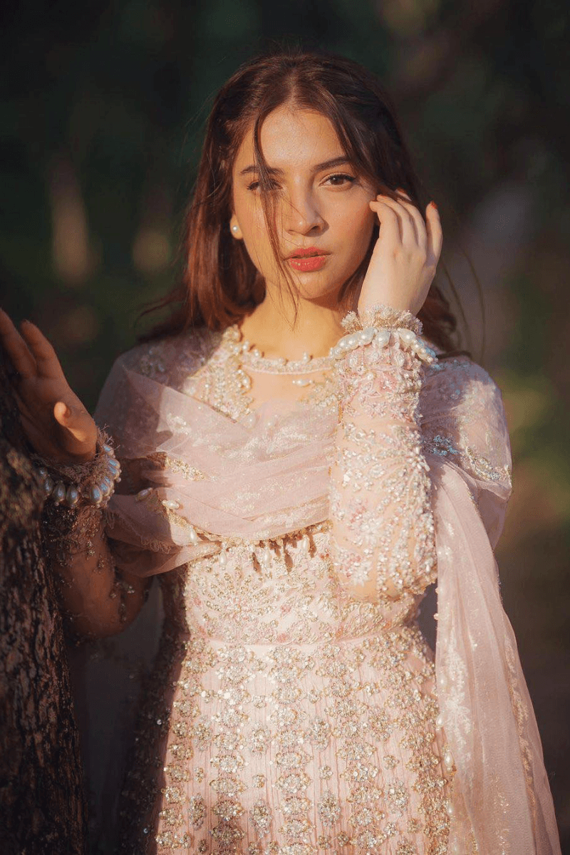AFROZEH | The Bride's Edit: Isabella | Unstitched