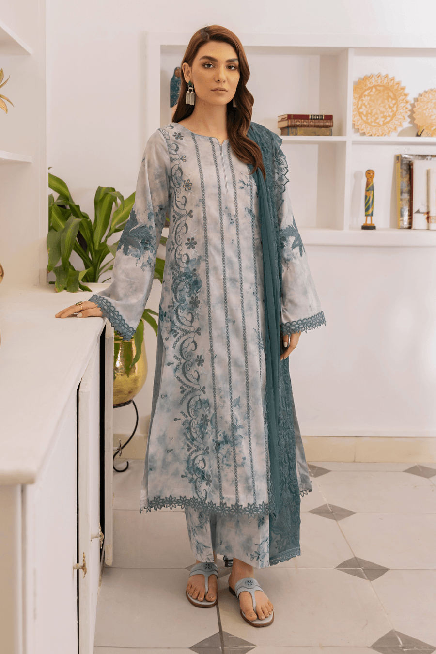 FURAT | IDL-07 | Dastan Lawn | Iznik