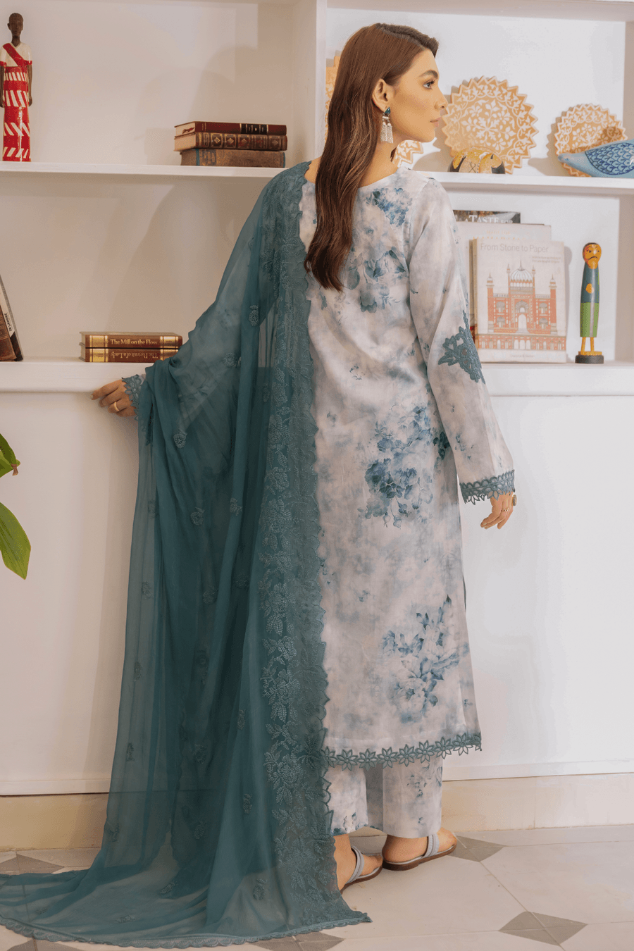 FURAT | IDL-07 | Dastan Lawn | Iznik