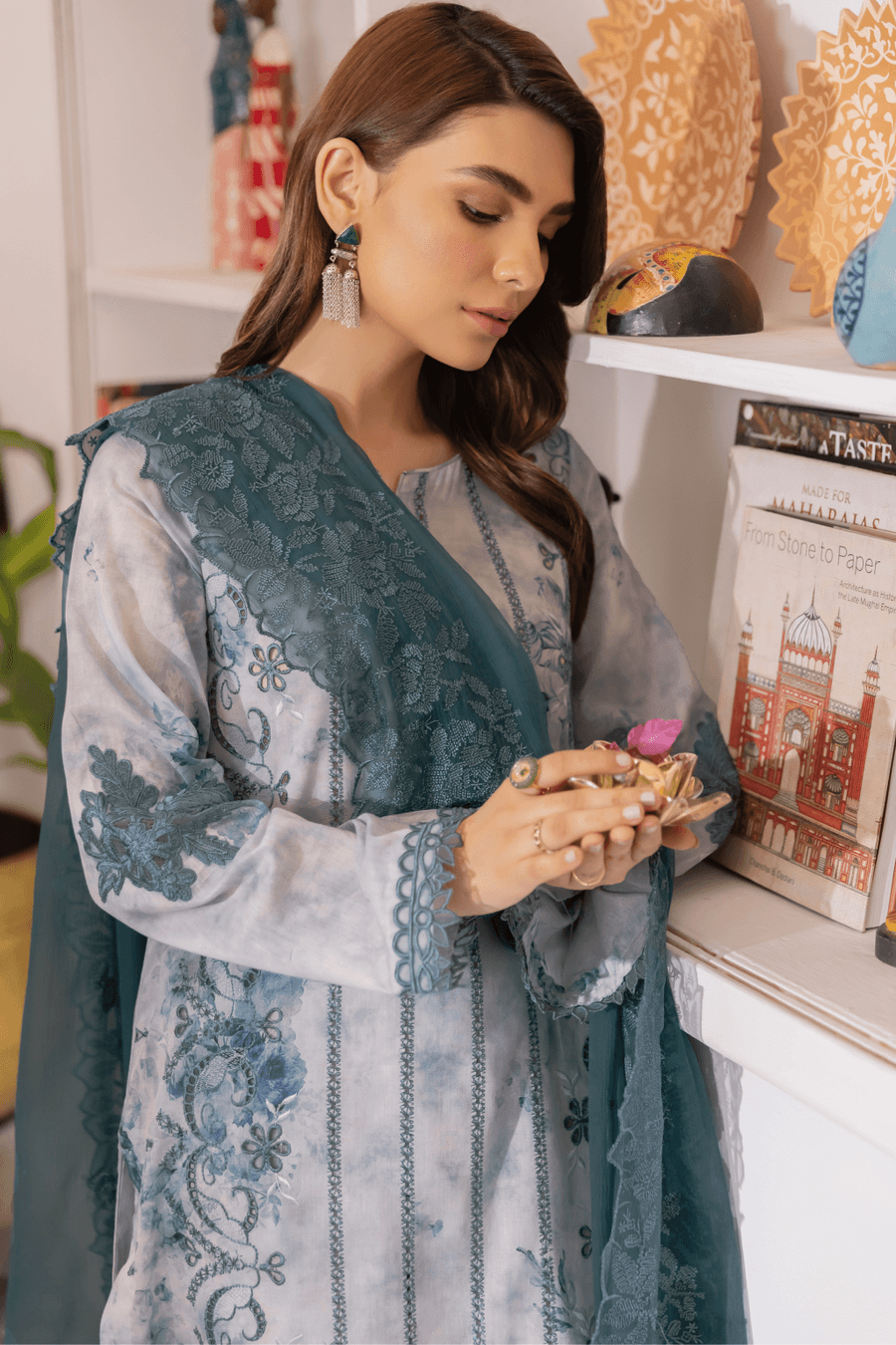 FURAT | IDL-07 | Dastan Lawn | Iznik