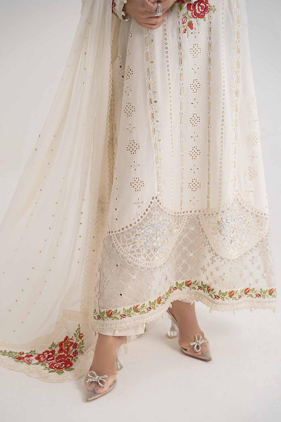 MARIA.B | Luxury Lawn | D-2412-A | Aarzu