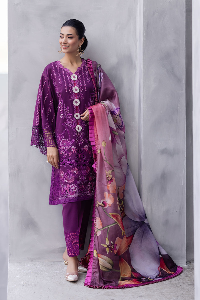 mushq, mahira khan, manaram luxury lawn 2025, unstitched pakistani suits