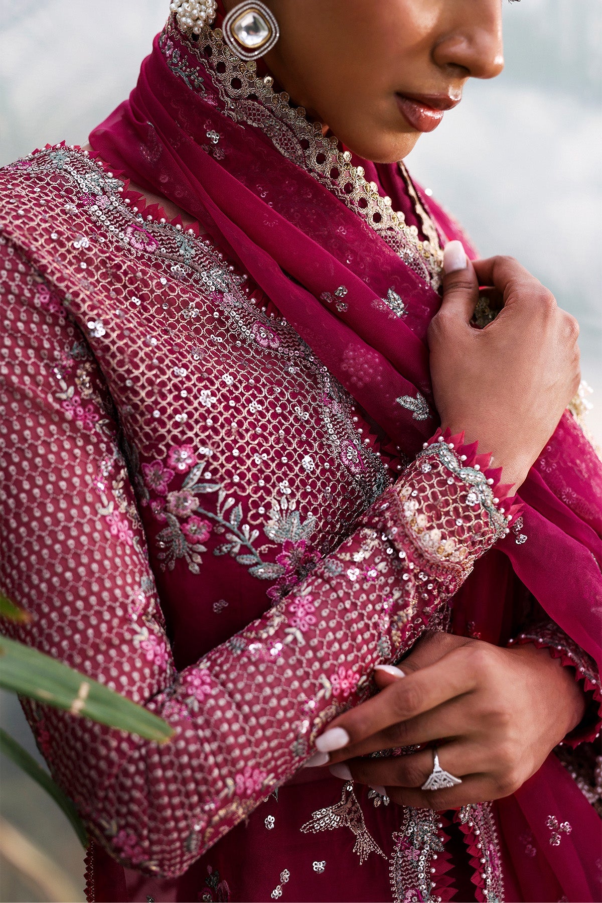 AFROZEH | La Fuchsia 2025 - Rowan