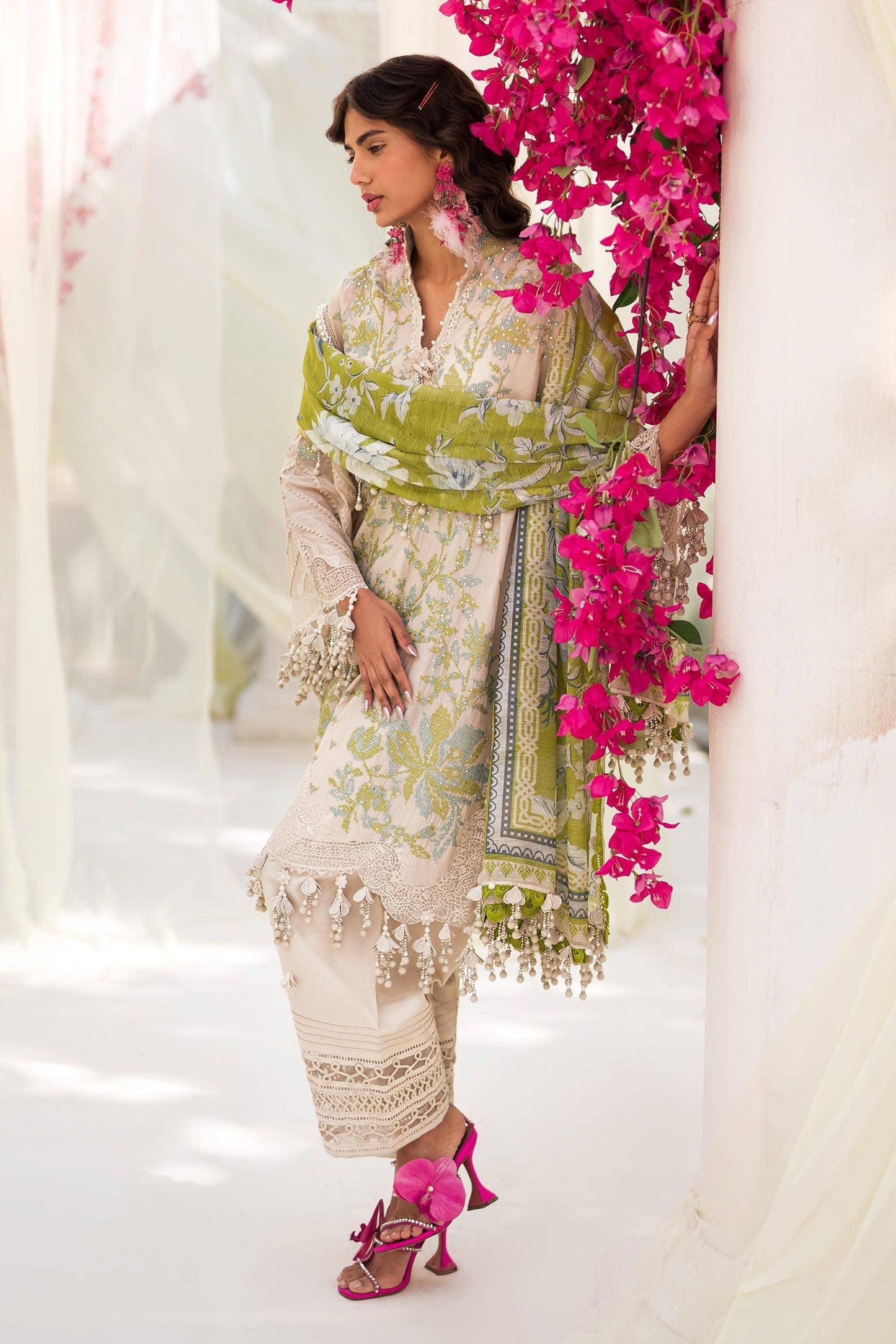 Sana Safinaz | Luxury Lawn'24 | Aarzu