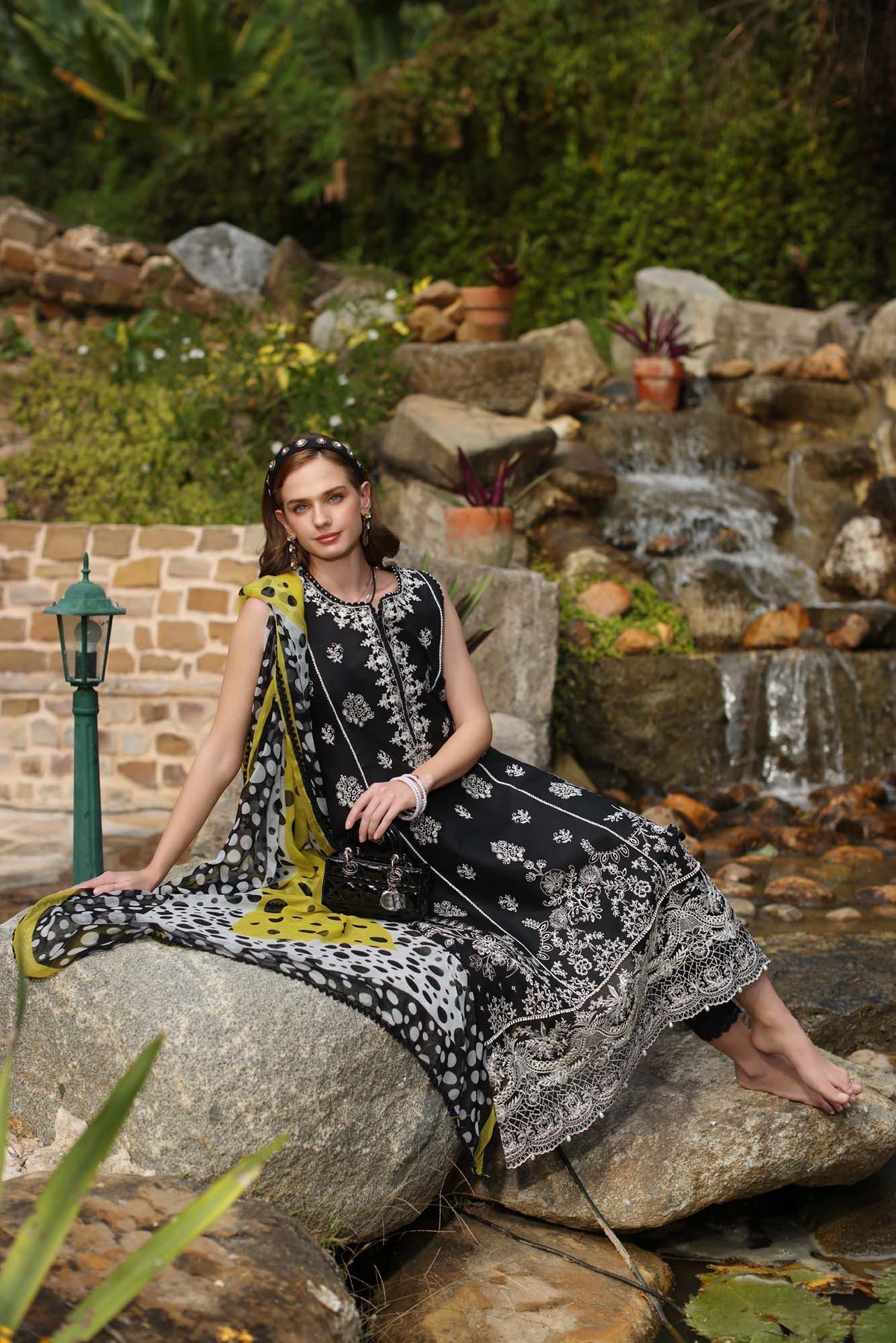 NOOR by Sadia Asad : Luxe Chikankaari 2025-D3-B Unstitched Lawn