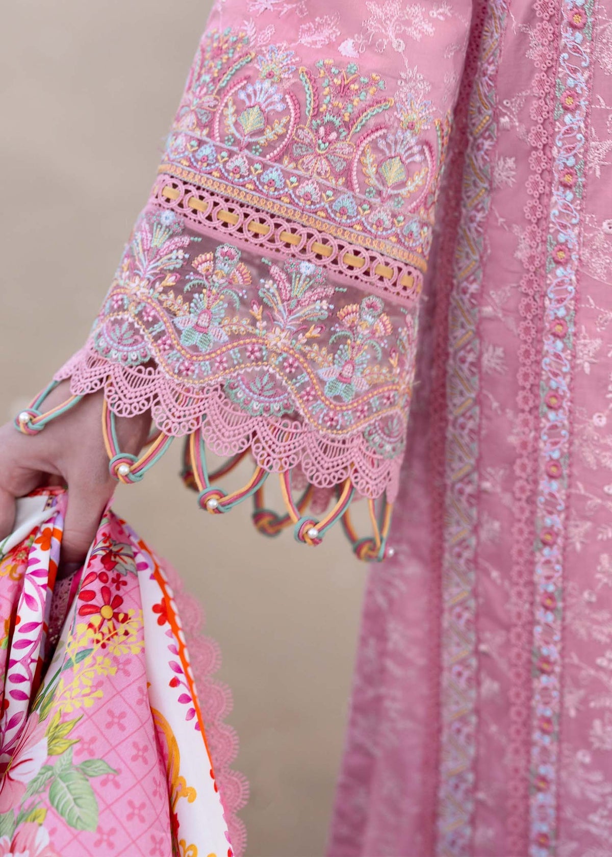 KANWAL MALIK : Elysia Luxury Lawn 2025 Unstitched - Ariana