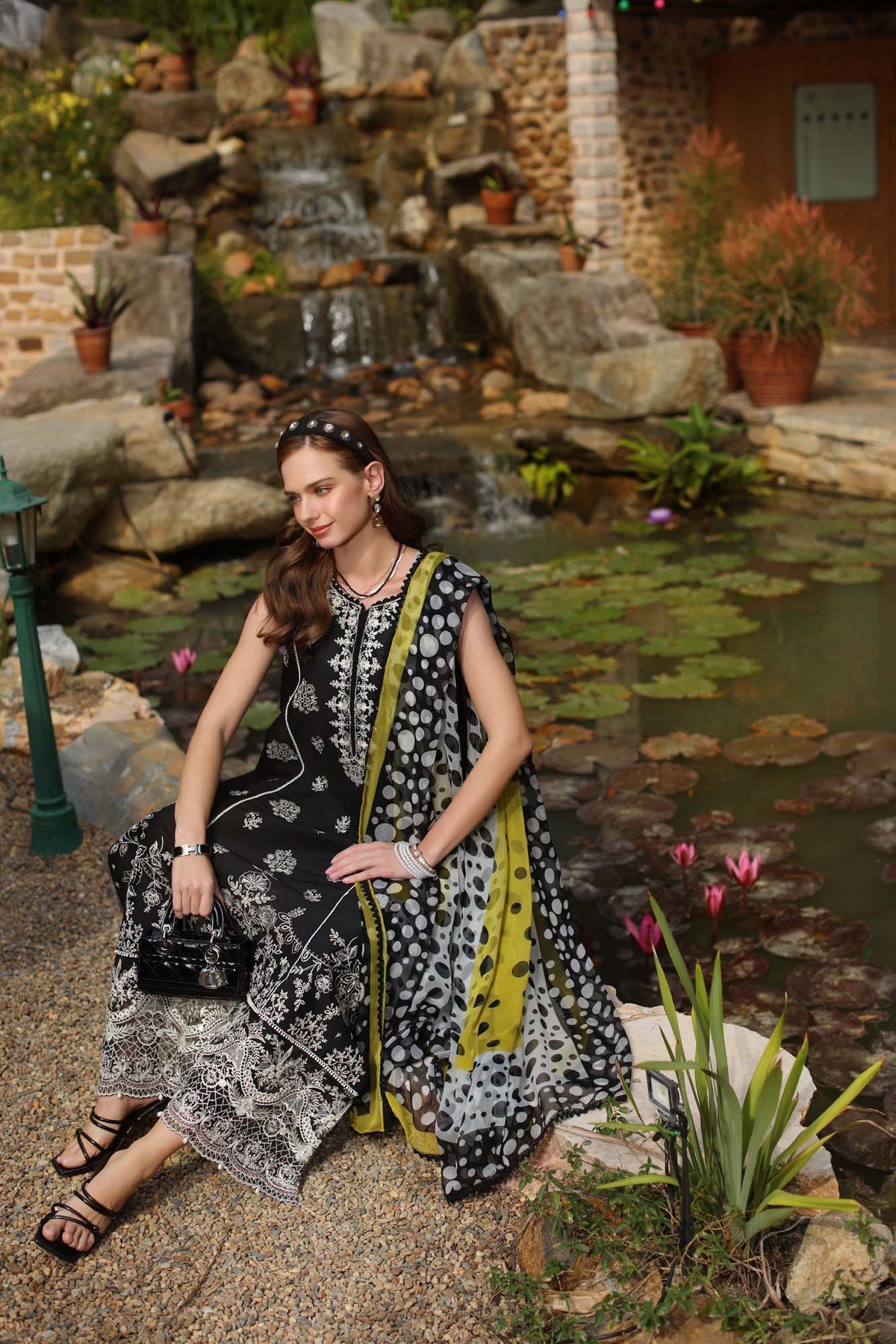 NOOR by Sadia Asad : Luxe Chikankaari 2025-D3-B Unstitched Lawn