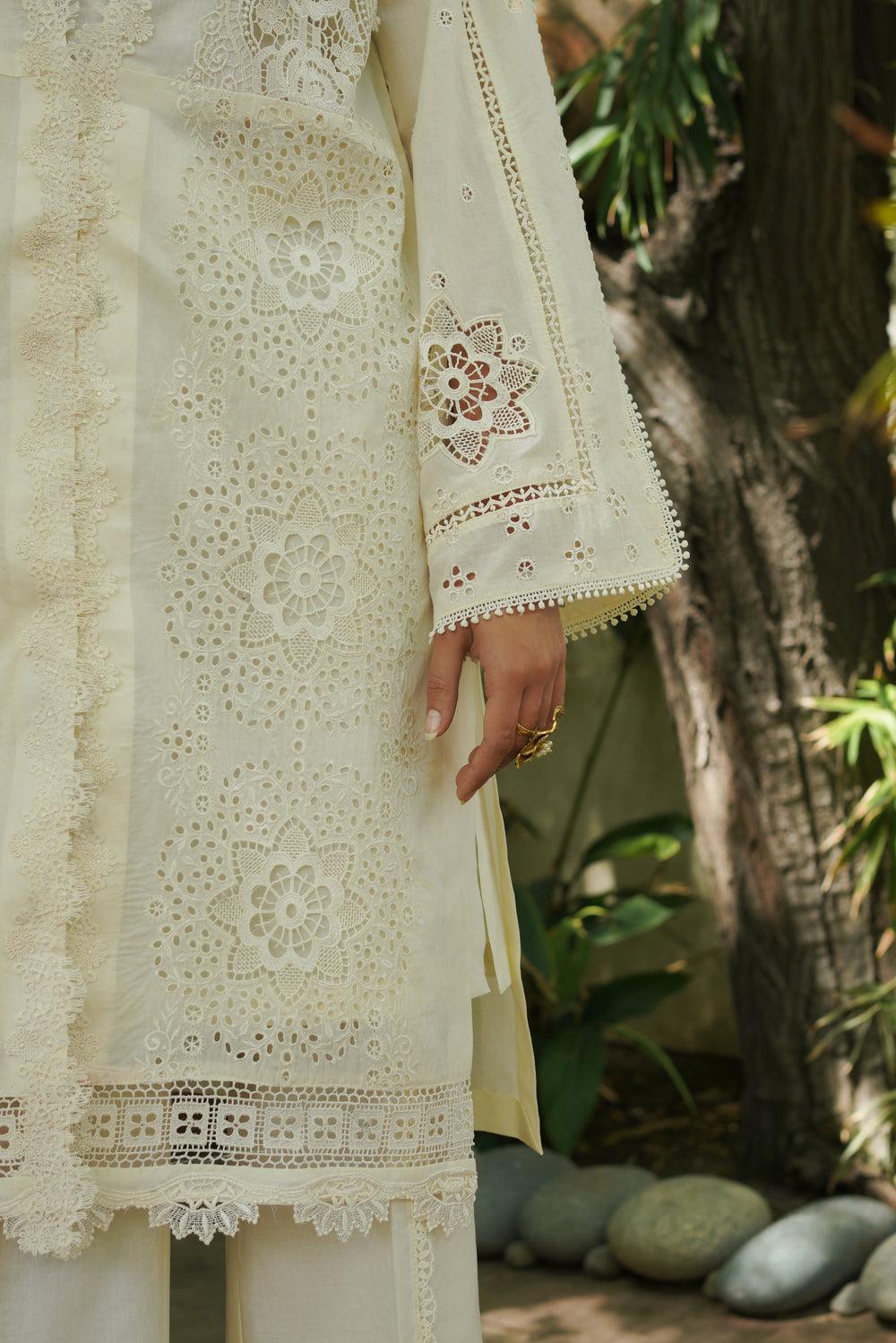 Manara by Maria Asif Baig | Luxury Lawn'24 | Motia