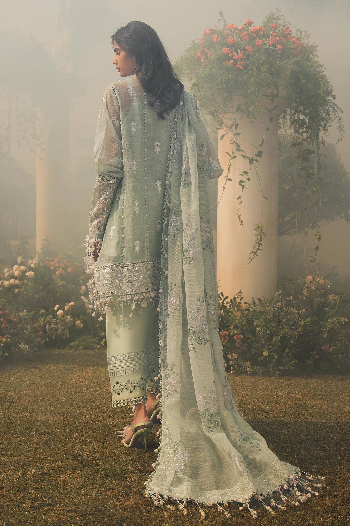 Sana Safinaz | Luxury Lawn 6B