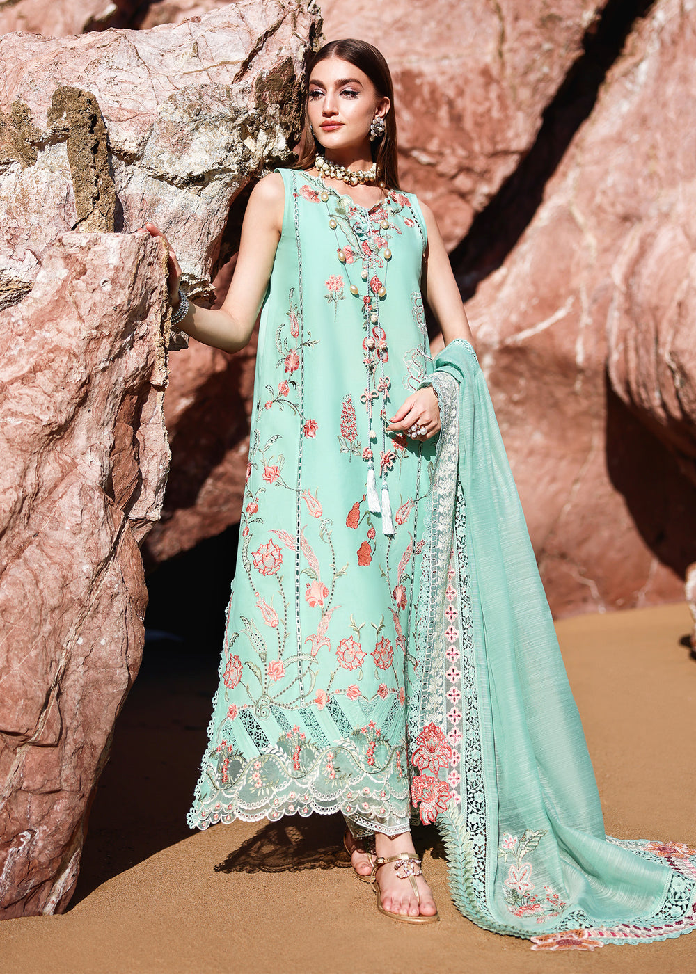 SAIRA SHAKIRA | Breeze Lawn 2026 - Aarzu