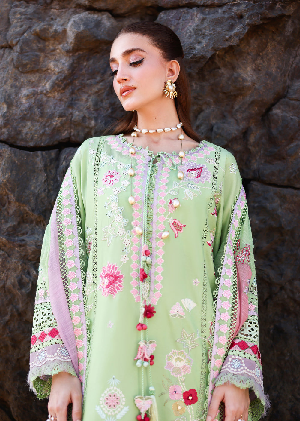 SAIRA SHAKIRA | Breeze Lawn 2026 - Aarzu
