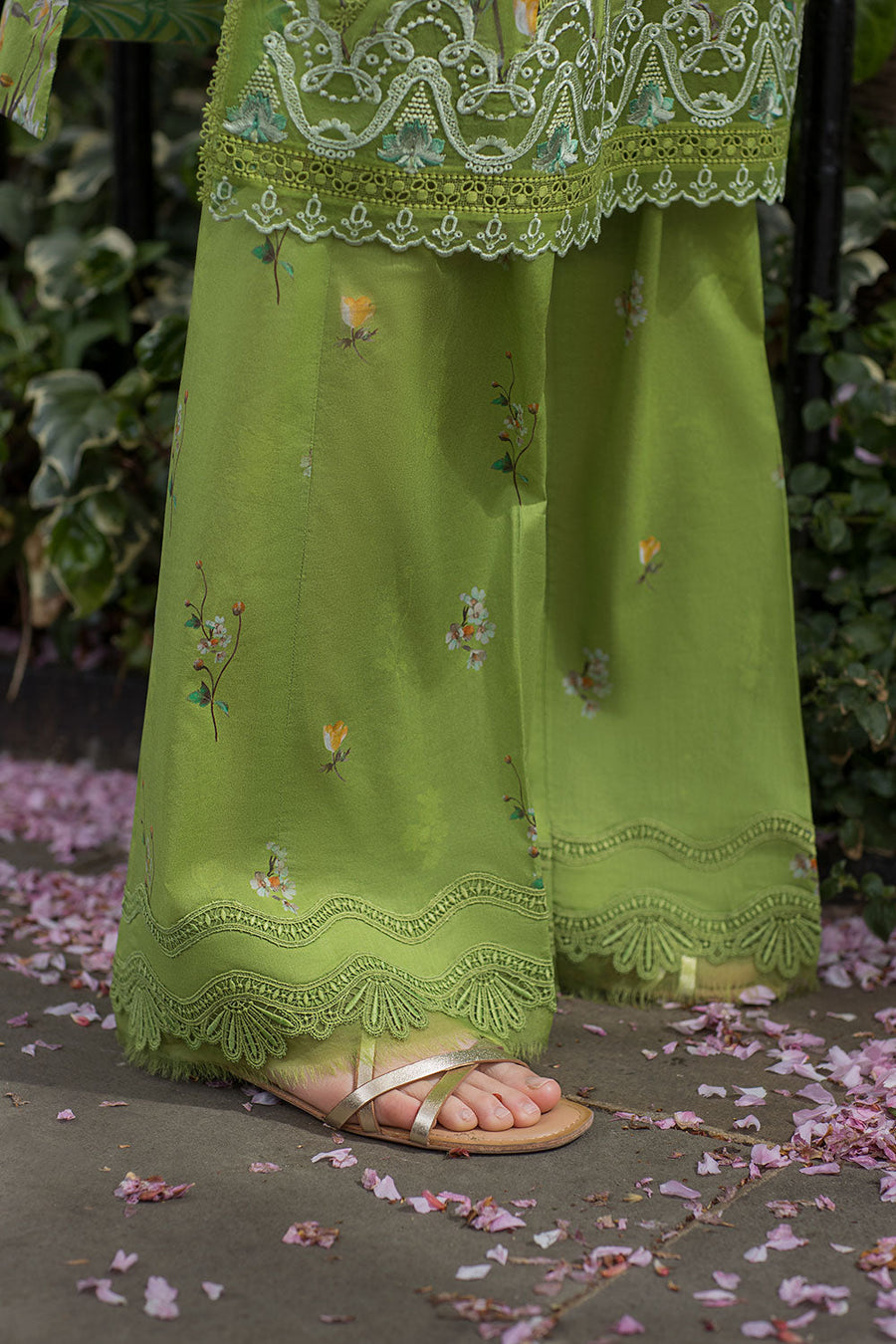 sobia nazir, lawn prints , Basics 2025, Unstitched pakistani suits