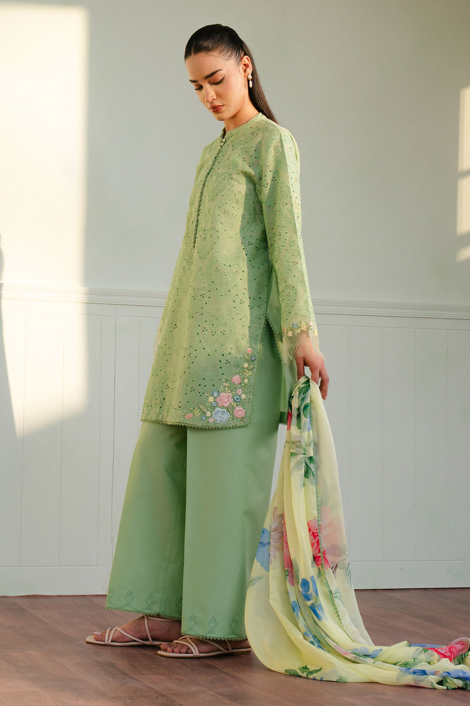 ZARA SHAHJAHAN : COCO Lawn 2025 - Tina-3B