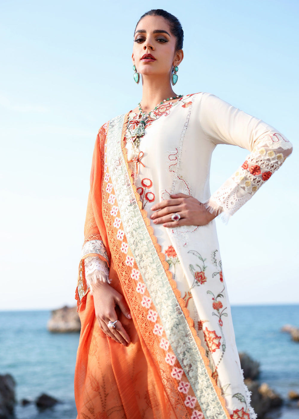 SAIRA SHAKIRA | Breeze Lawn 2026 - Aarzu