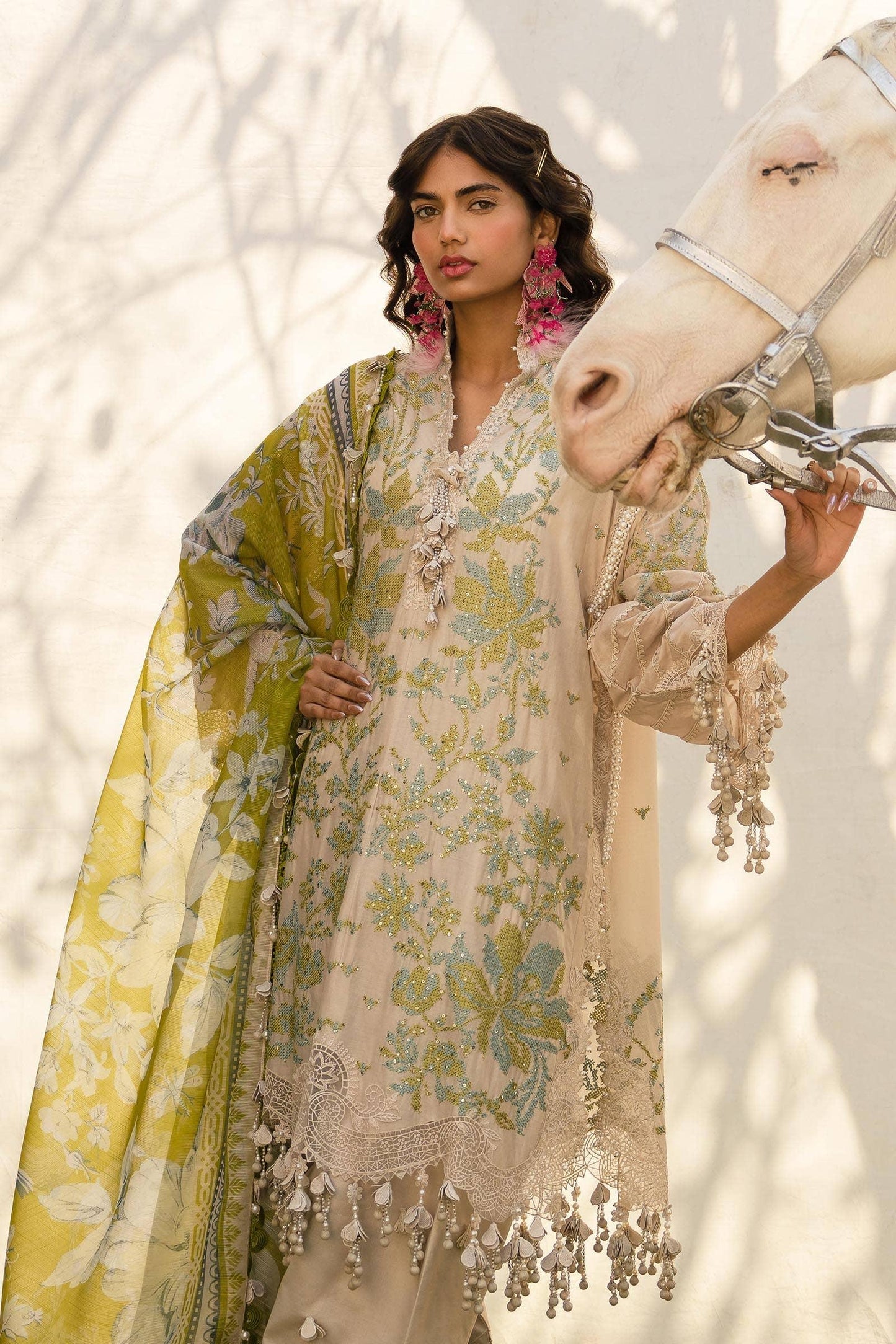 Sana Safinaz | Luxury Lawn'24 | Aarzu