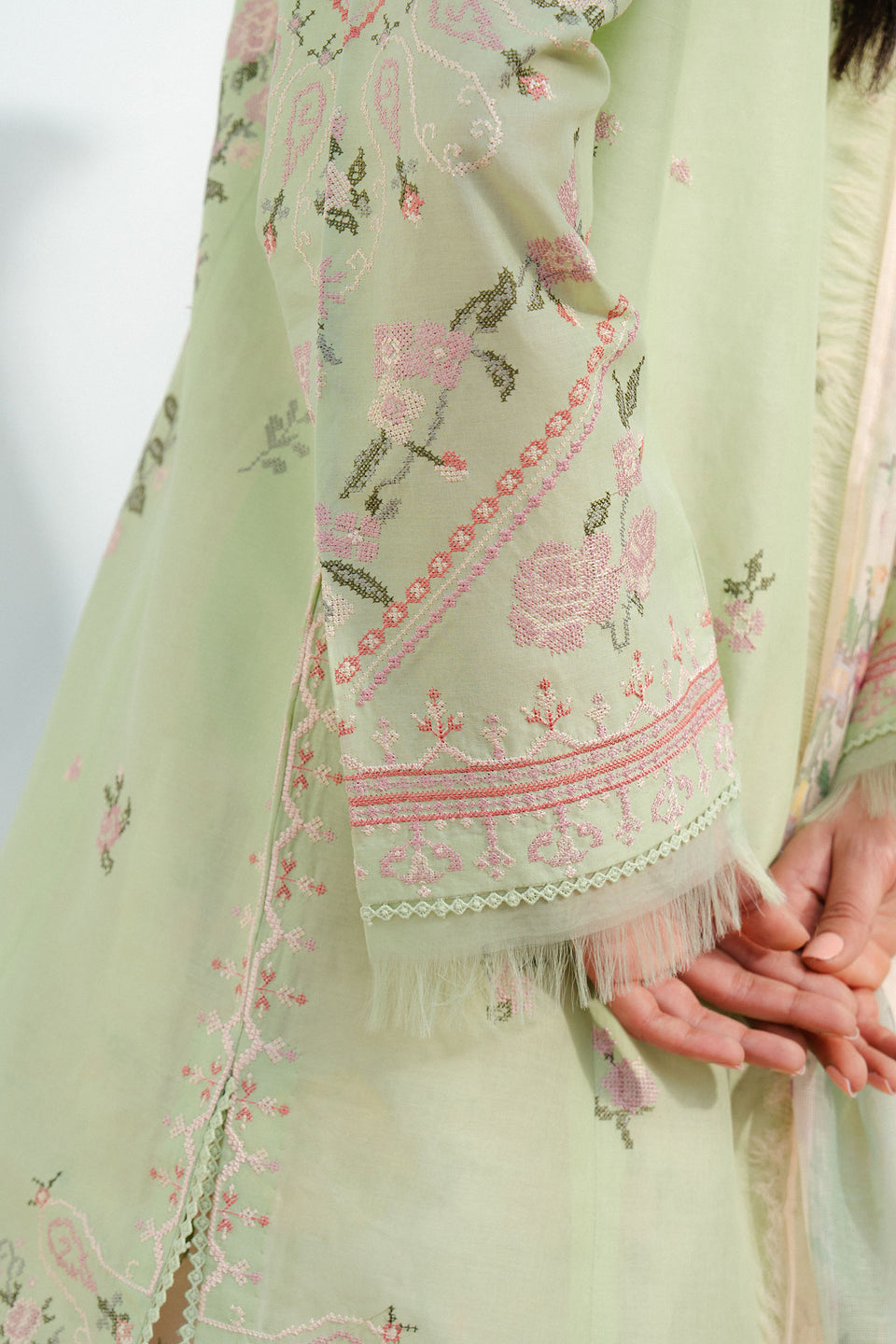 ZARA SHAHJAHAN : COCO Lawn 2025 - Serene-2A