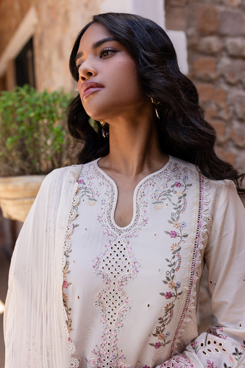 QALAMKAR : QLine Lawn 2025 - Cheri-QM-02 Unstitched