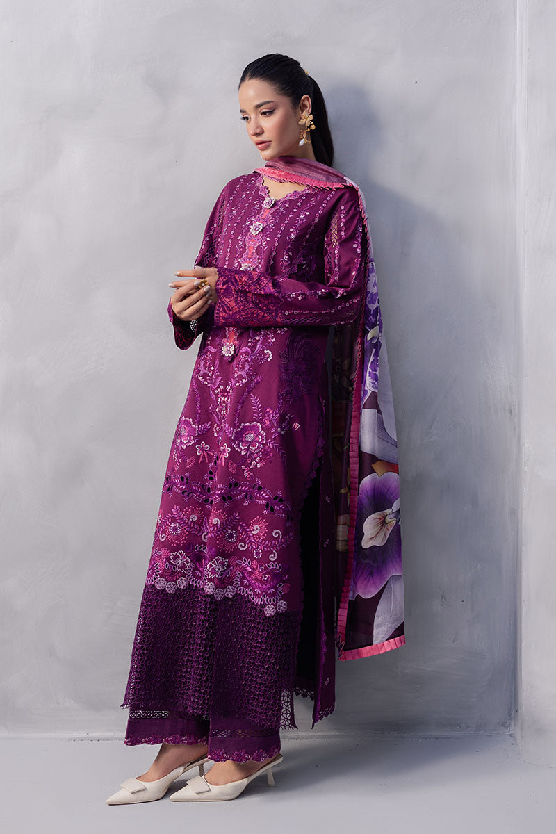 mushq, mahira khan, manaram luxury lawn 2025, unstitched pakistani suits