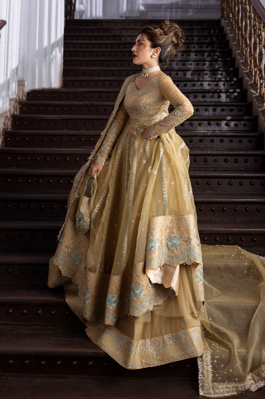 ERUM KHAN | JAHAN IV | Wedding Unstitched 2025 | Golden Glow