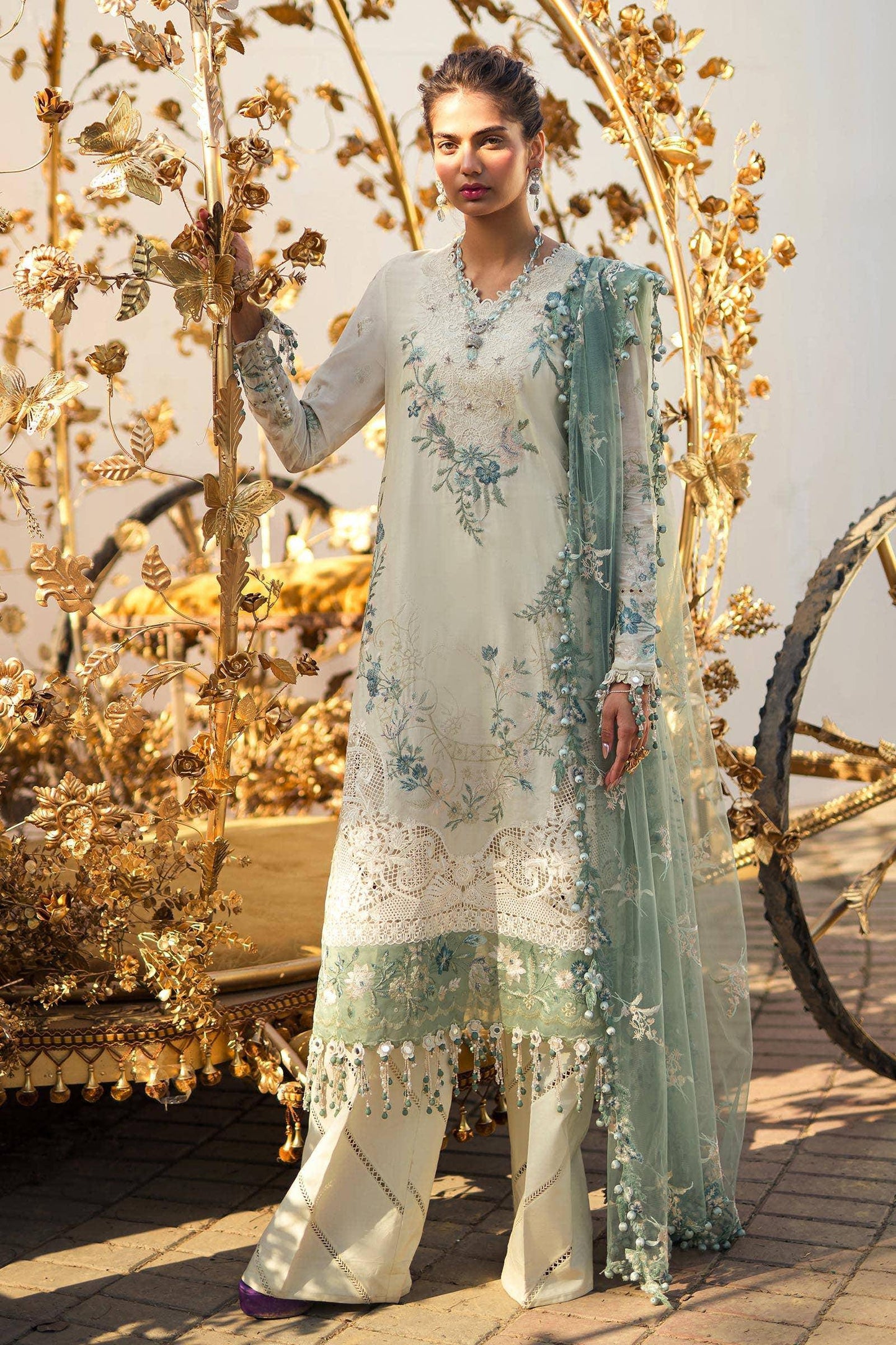 Sana Safinaz | Luxury Lawn Aarzu