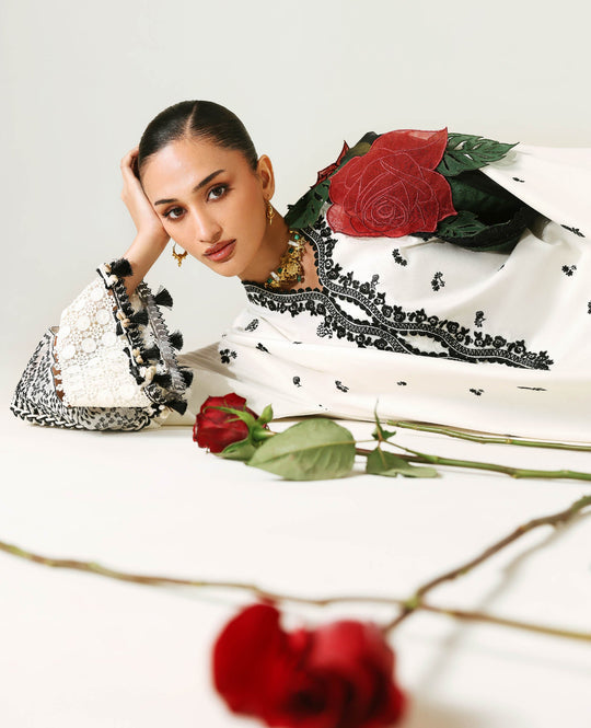 REPUBLIC WOMENSWEAR | Neoma Summer Prints 2026 Lawn Unstitched - Esme' - Aarzu