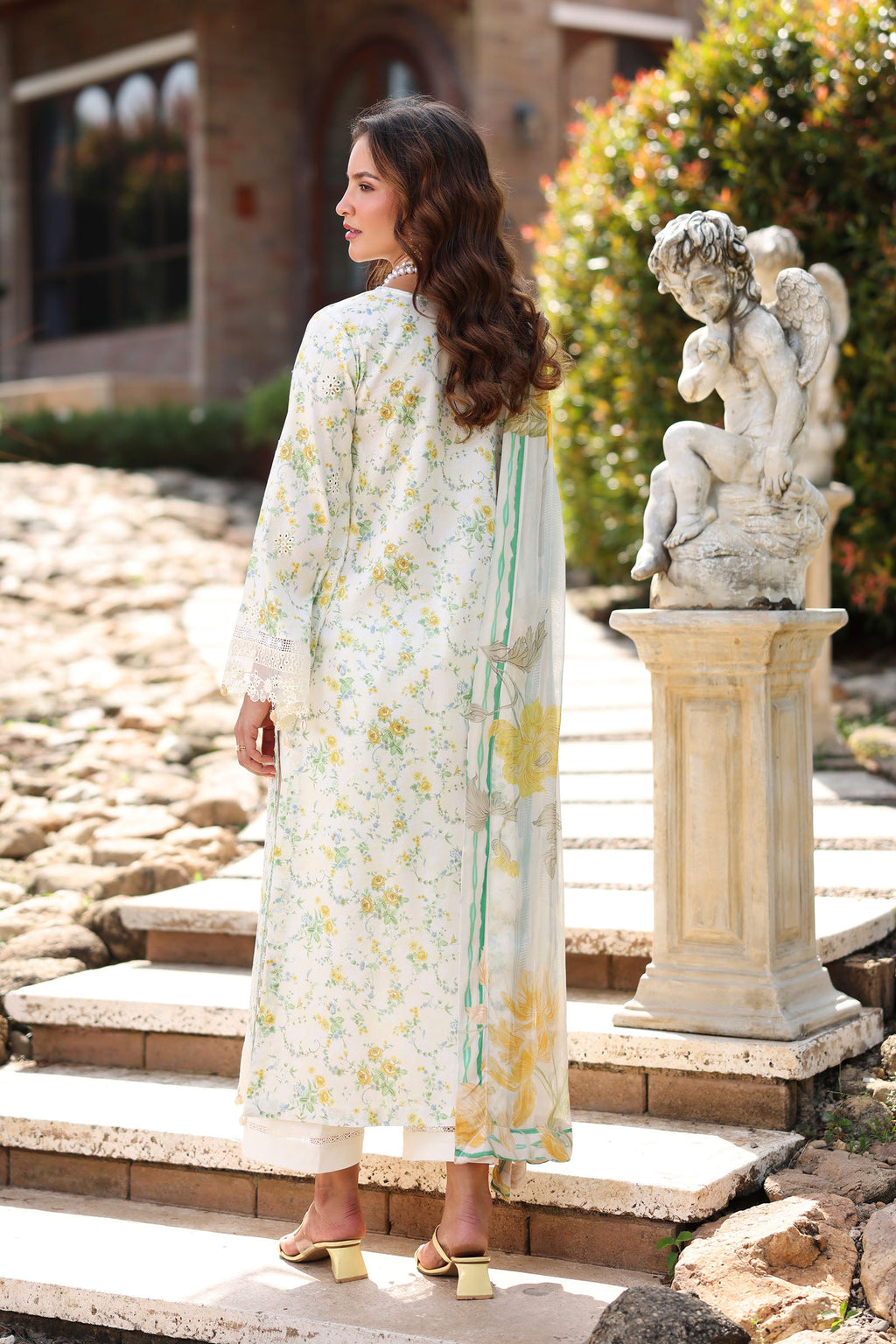 RANG RASIYA | Raaya Printkaari Lawn 2026 - Olivienne - Aarzu