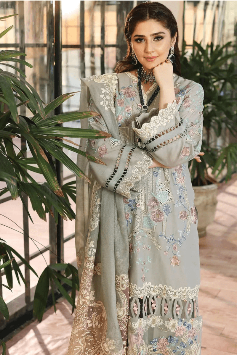 Kahf | Luxury Lawn | STAR DUST | Aarzu