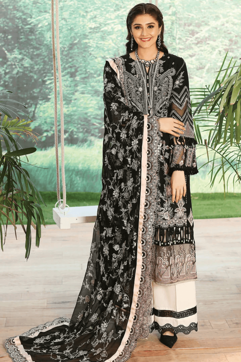 Kahf | Luxury Lawn | LUXE NOIR | Aarzu